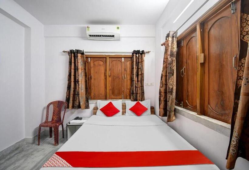 هتل Oyo Flagship Eco Plaza Stays Near Eco Park Gate 3