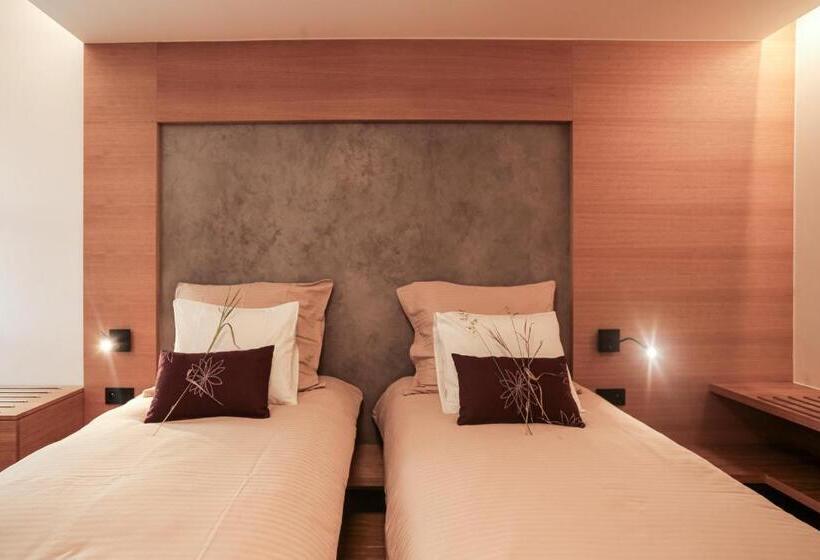 هتل Pár Pokojů Micro