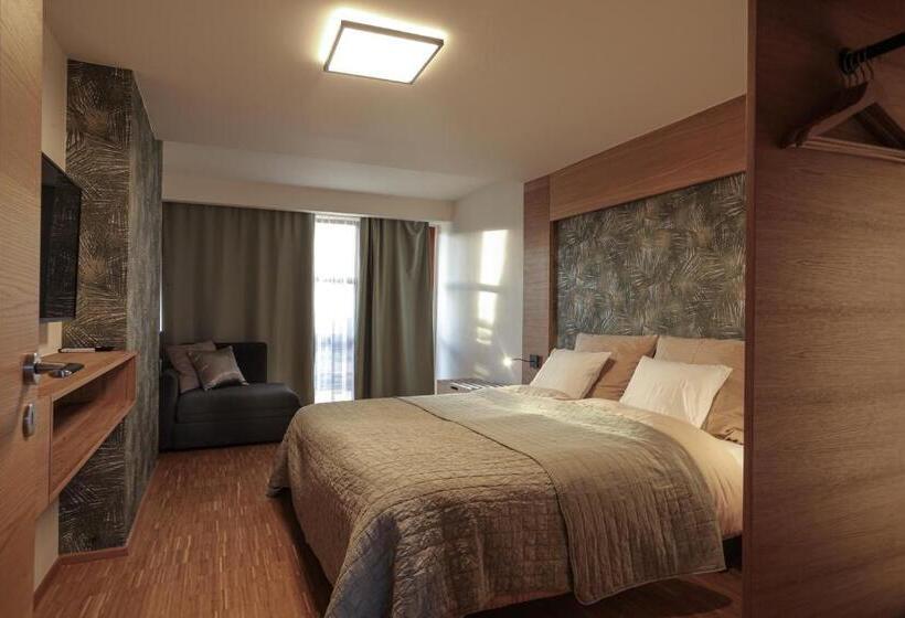 هتل Pár Pokojů Micro