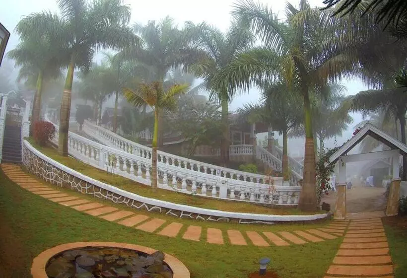 Hotelli Siddhant Hill Resort