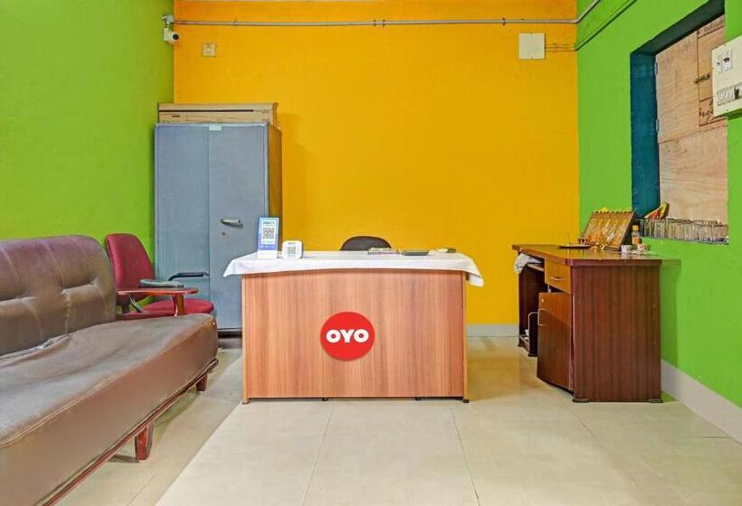 Super Oyo Flagship Hotel Green Park