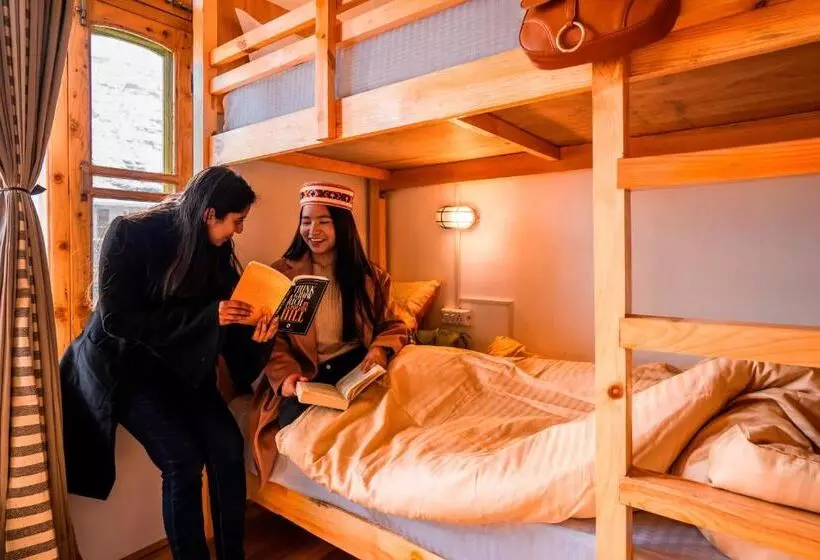 Retkeilymaja Zostel Sissu