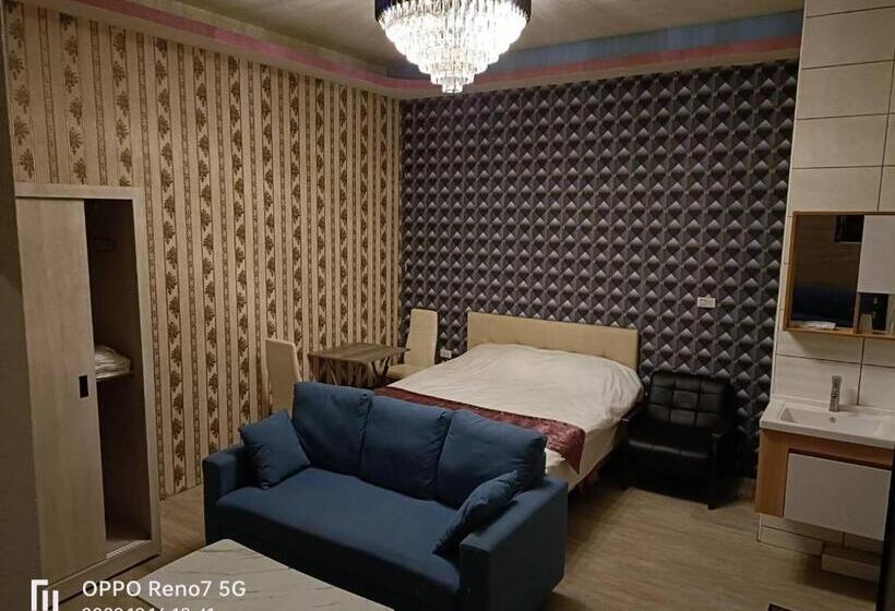 تختخواب و صبحانه Leading Inn 立鼎民宿