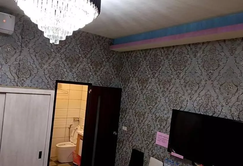 تختخواب و صبحانه Leading Inn 立鼎民宿