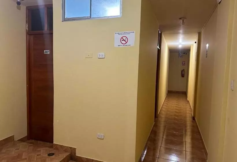 ホテル Hospedaje San Rafael