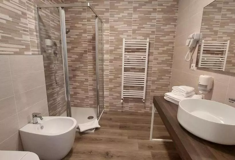 Hotelli Locanda Della Luna