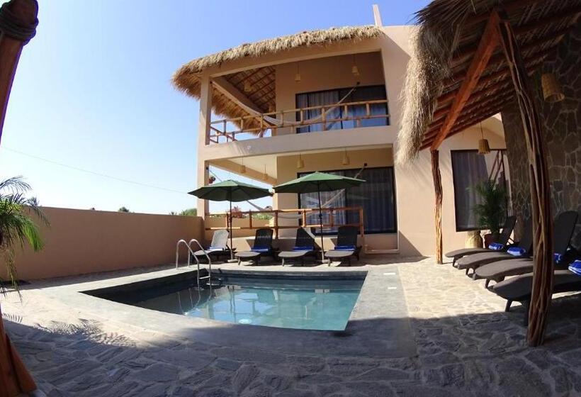 Otel Lya Beach House