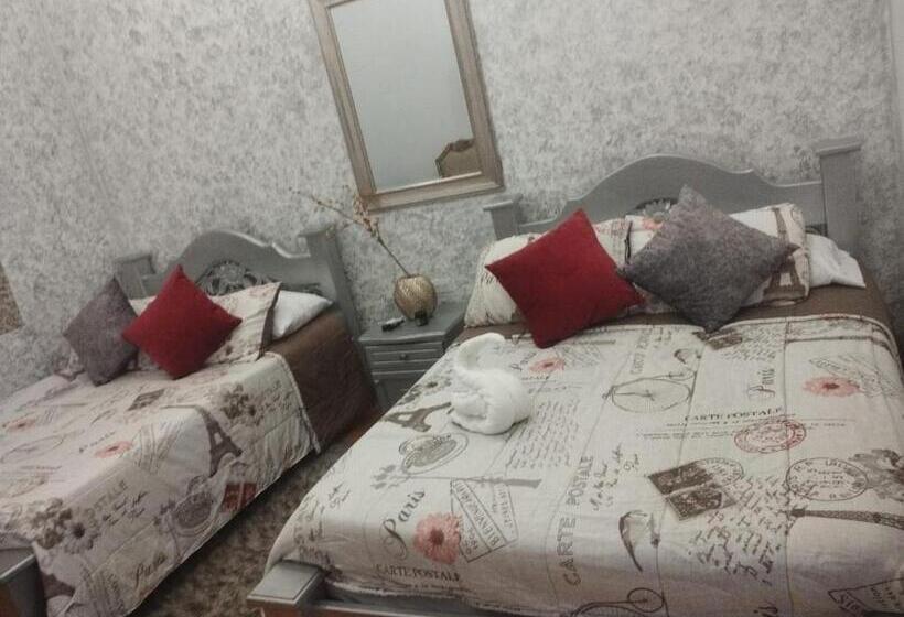 هتل Salamina Highs