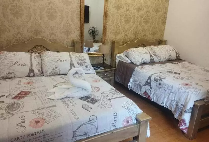 ホテル Salamina Highs