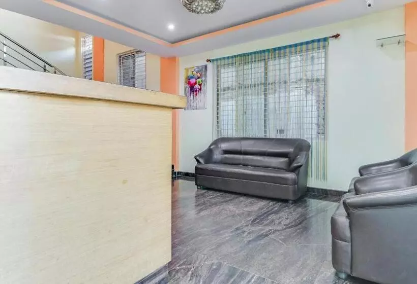 Hotelli Spot On Pratham Residency