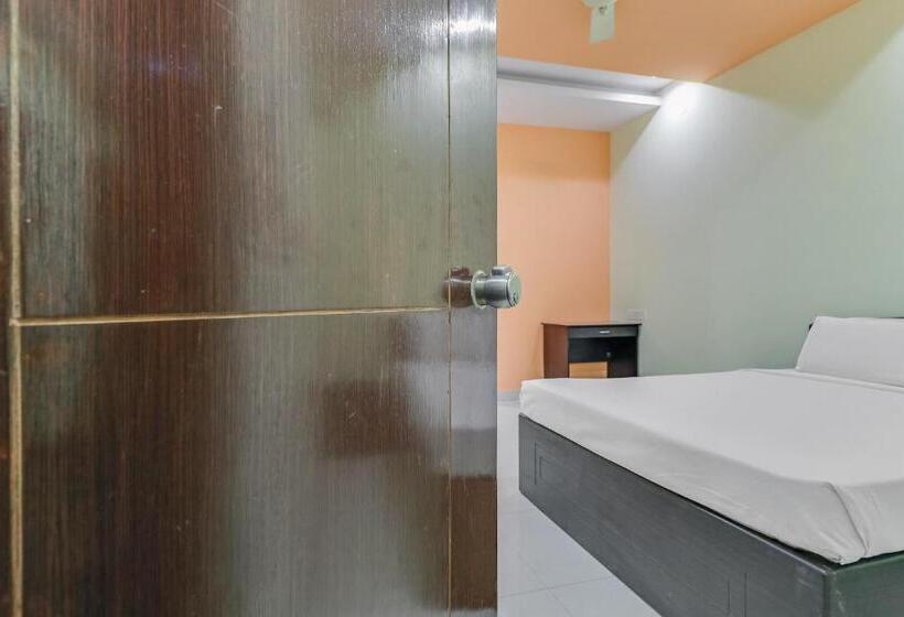 ホテル Spot On Pratham Residency