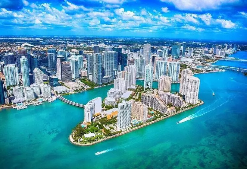 پانسیون Blue Door   Miami Studio