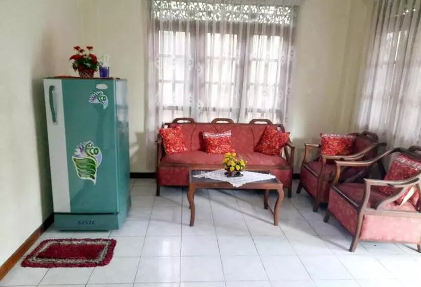 Majatalo Chao Beach Villa