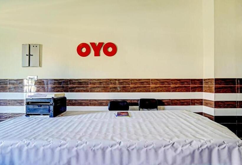 Spot On Hotel Royal Green