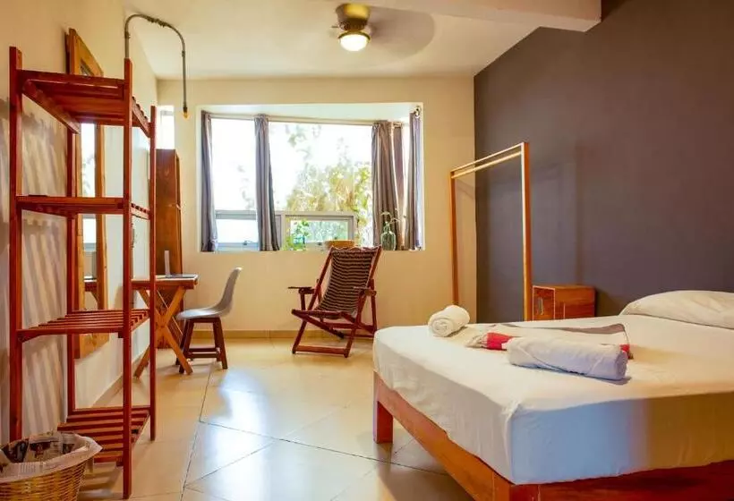 Retkeilymaja Puerto Dreams H