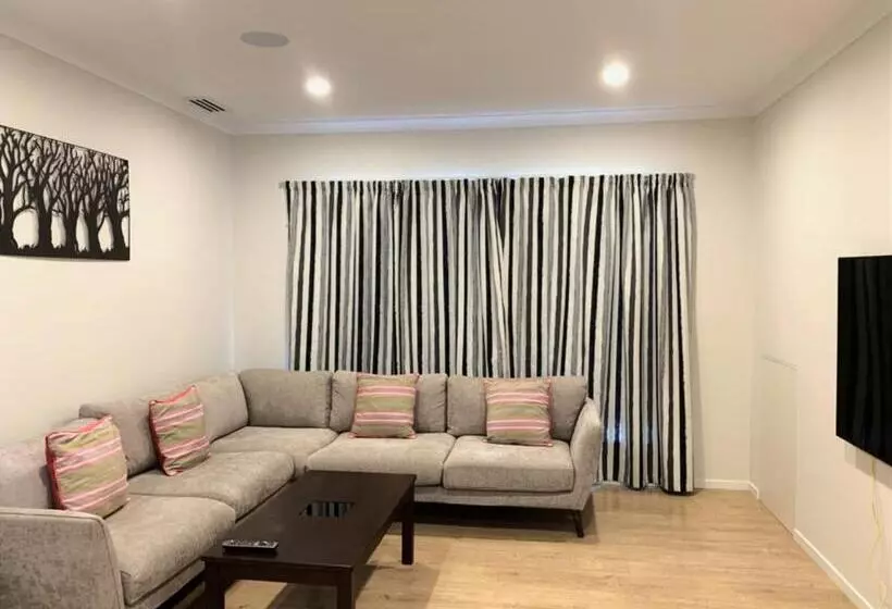 Aamiaismajoitus (B&B) Flat Bush Private Ensuite