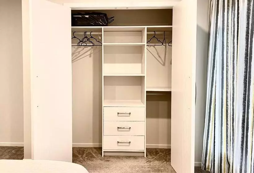 Aamiaismajoitus (B&B) Flat Bush Private Ensuite