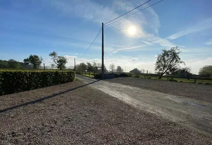 ベッドアンドブレックファースト Gite Du Moulin Iris