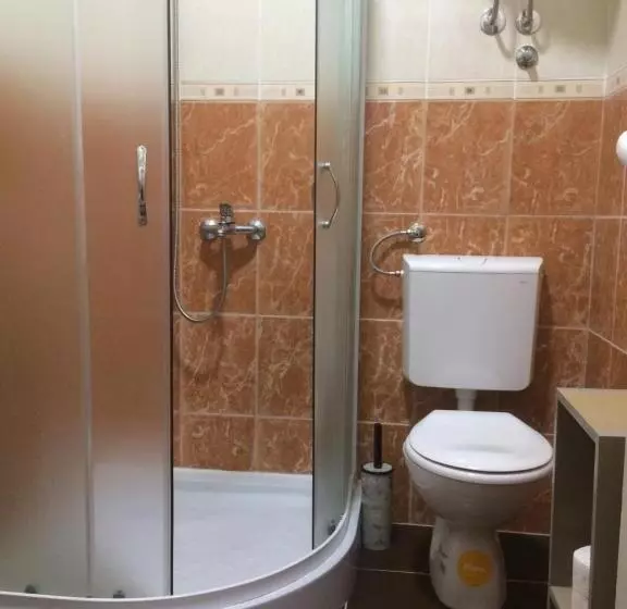 Hostel Arijana