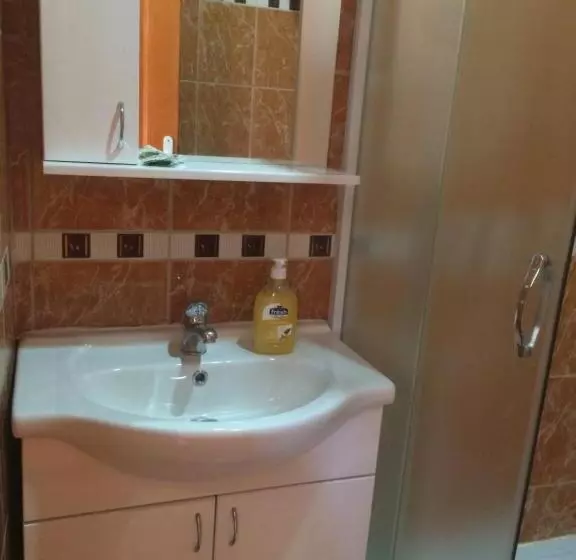 Hostel Arijana