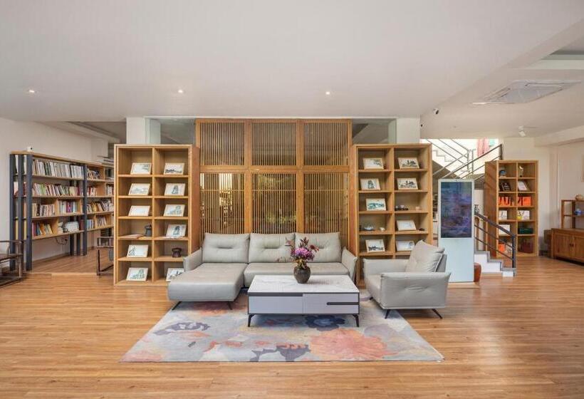 Szálloda Guilin Heshe Lakeside Resort