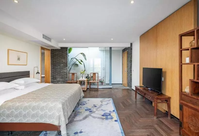 Hotelli Guilin Heshe Lakeside Resort