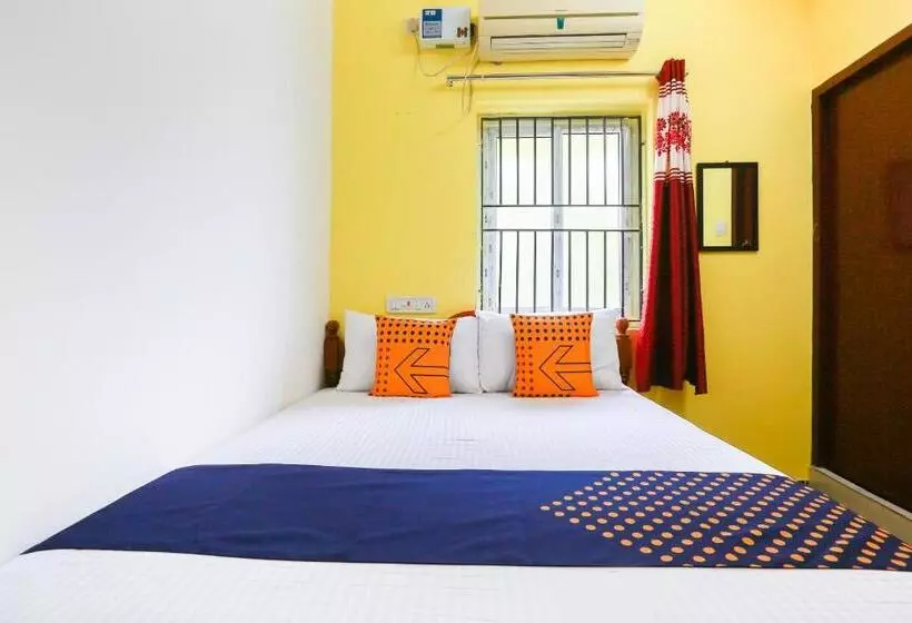 Hotelli Oyo Flagship Ayyans Residency