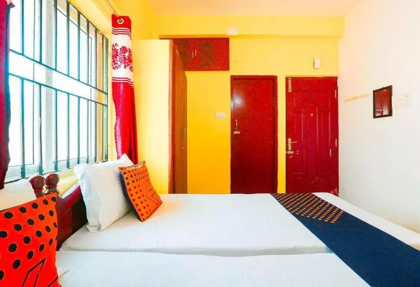 Hotelli Oyo Flagship Ayyans Residency