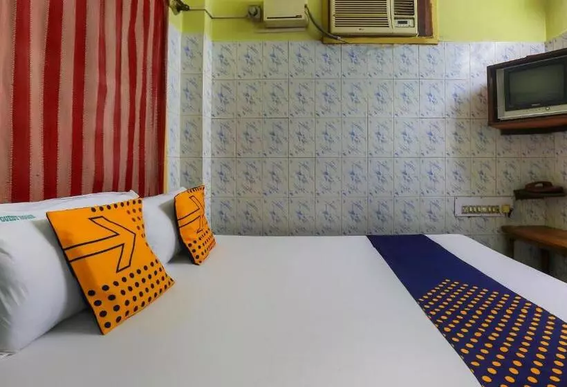 هتل Spot On 69027 Gemini Guest House