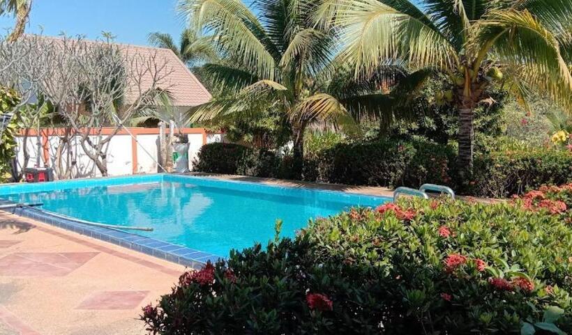 بنسيون Bungalow 36 M2 Sur Terrain 400m2 Avec Piscine Privée A 12km De Ban Dung