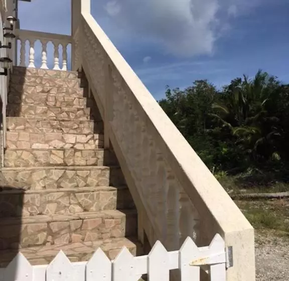 پانسیون Coconut Cottage
