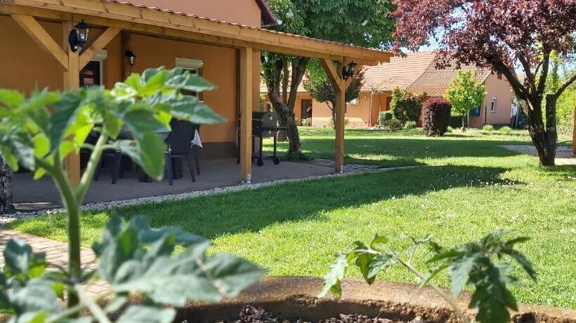 펜션 Diófa Vendégházak