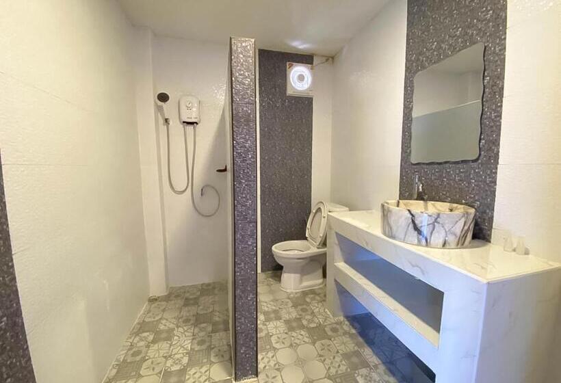 بنسيون Pranpalun ปราณปาลัน