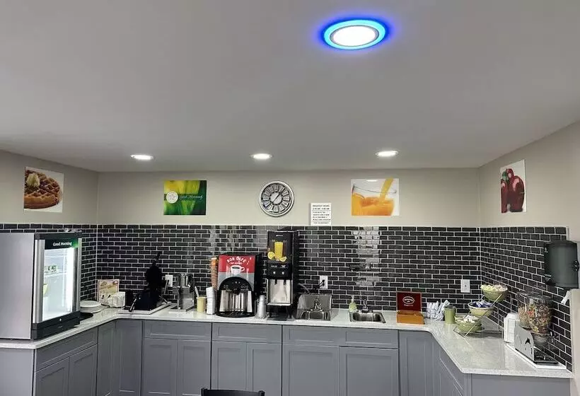 Retkeilymaja Quality Inn