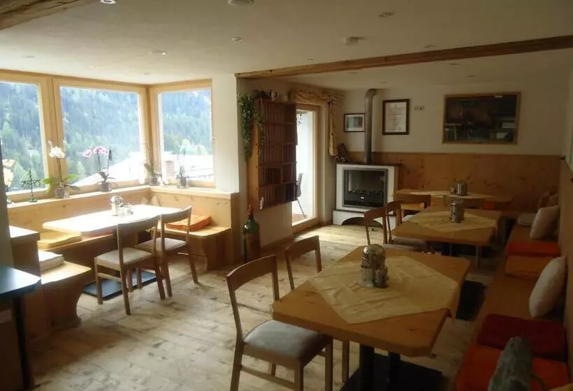 ベッドアンドブレックファースト Pension Susanne