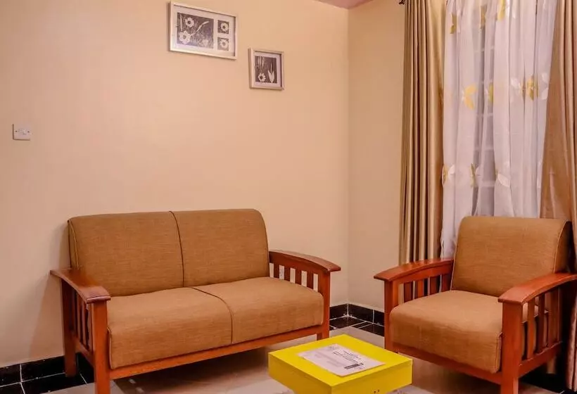 Dayo Suites And