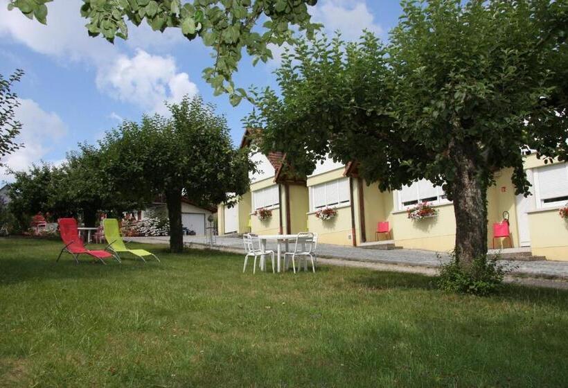 호텔 Hôtel Restaurant à L Etoile