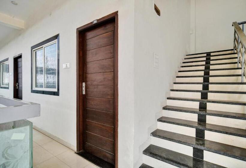 Hotel Oyo Flagship 81054 Siddharth Regency