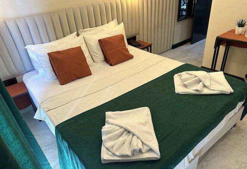 هتل D Twins Airport