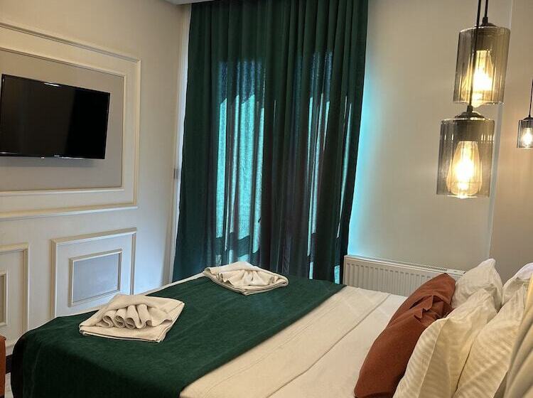 هتل D Twins Airport