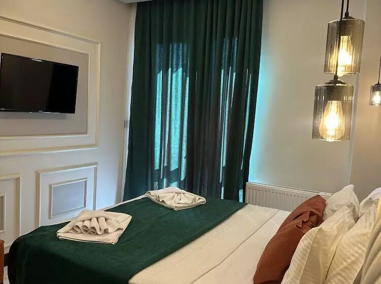 Hotelli D Twins Airport