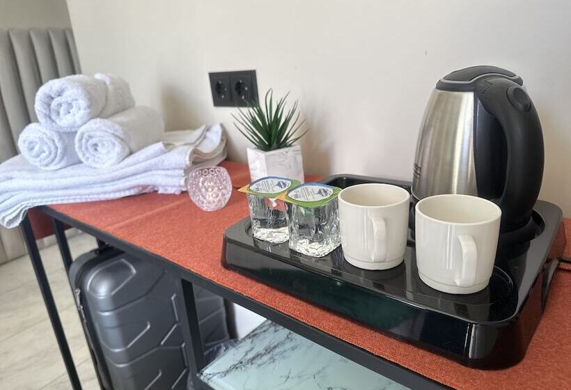 هتل D Twins Airport