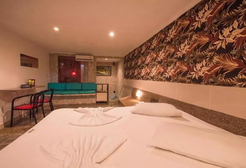 Motel Devaneios