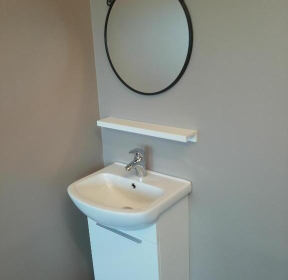 پانسیون Guesthouse Reynir