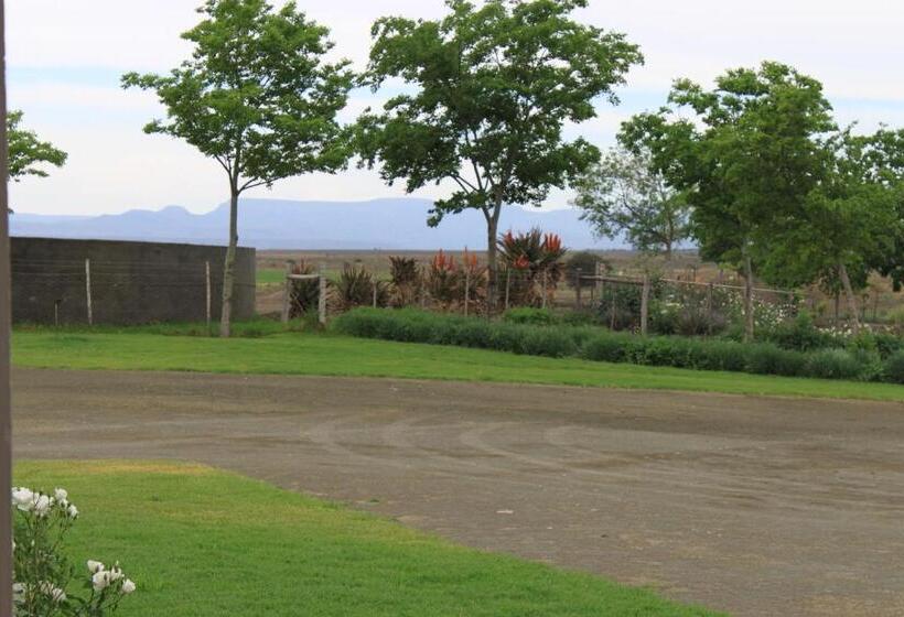 بنسيون Mountain View Country Guest House