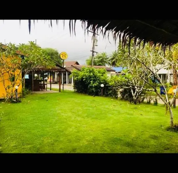 Majatalo Roo Poo Guest House