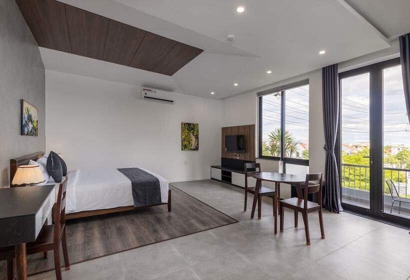 Charm Champion Villa Hoian