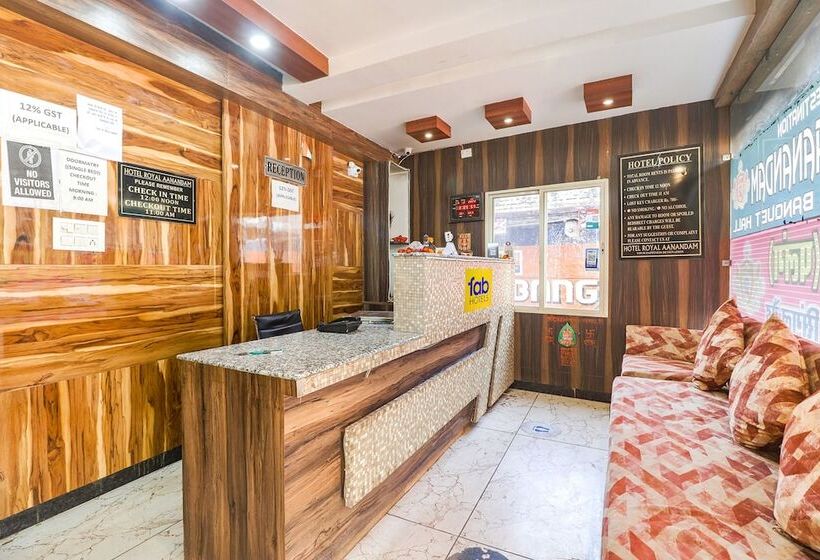 Fabhotel Royal Aanandam