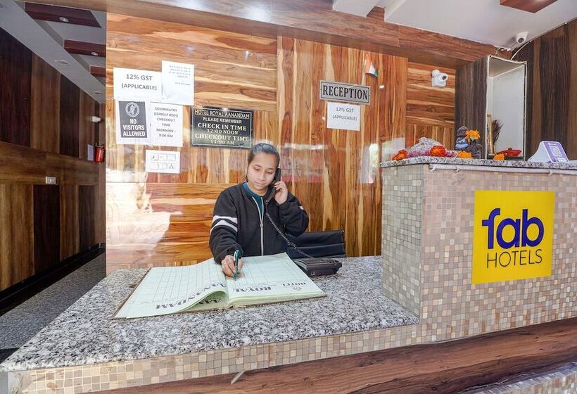 Fabhotel Royal Aanandam