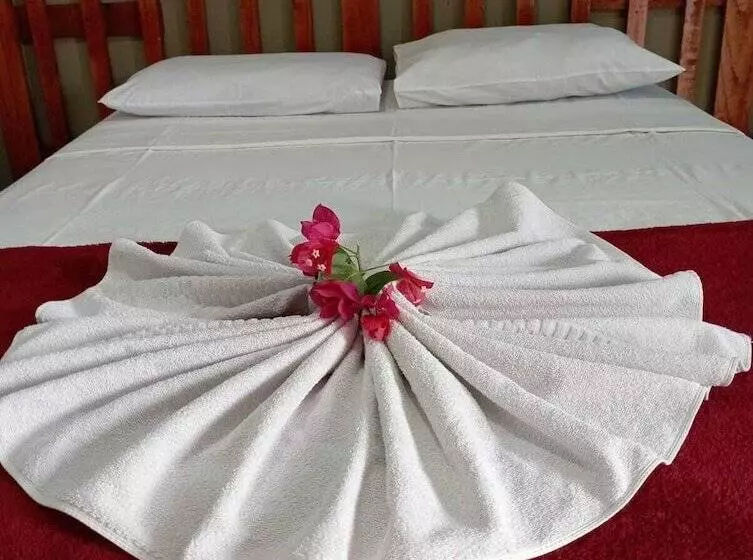 Hostel Pousada Flor De Paris